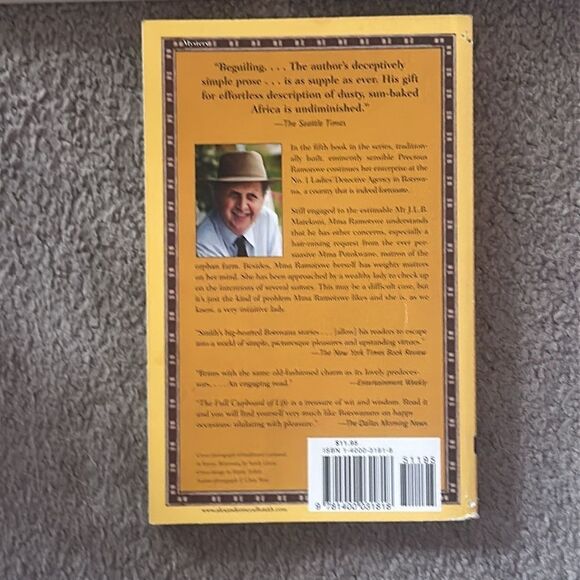 “The No. 1 Ladies Detective Agency Series” by Alexander McCall Smith! - Picture 7 of 11